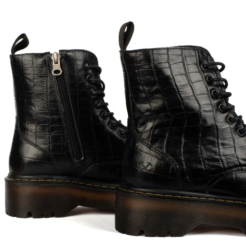 Bota Couro Preto Patti Croco