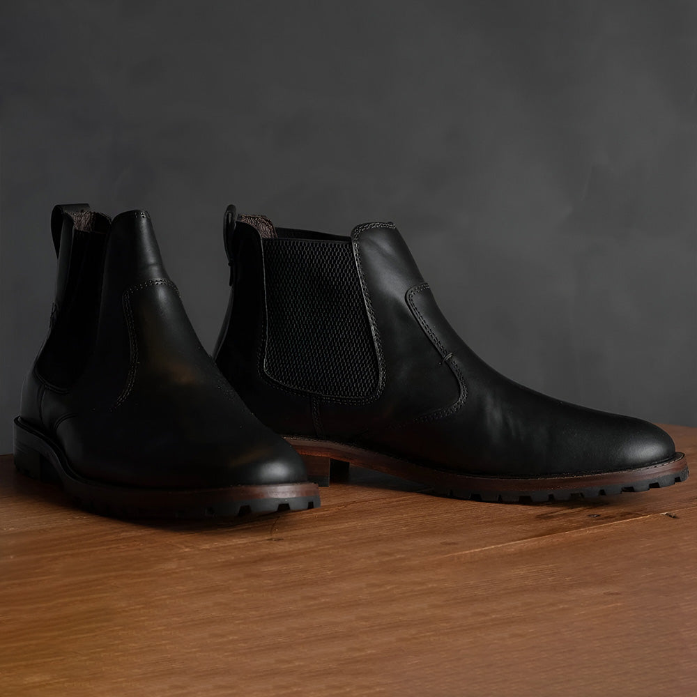 Bota Couro Preto Chelsea Otávio