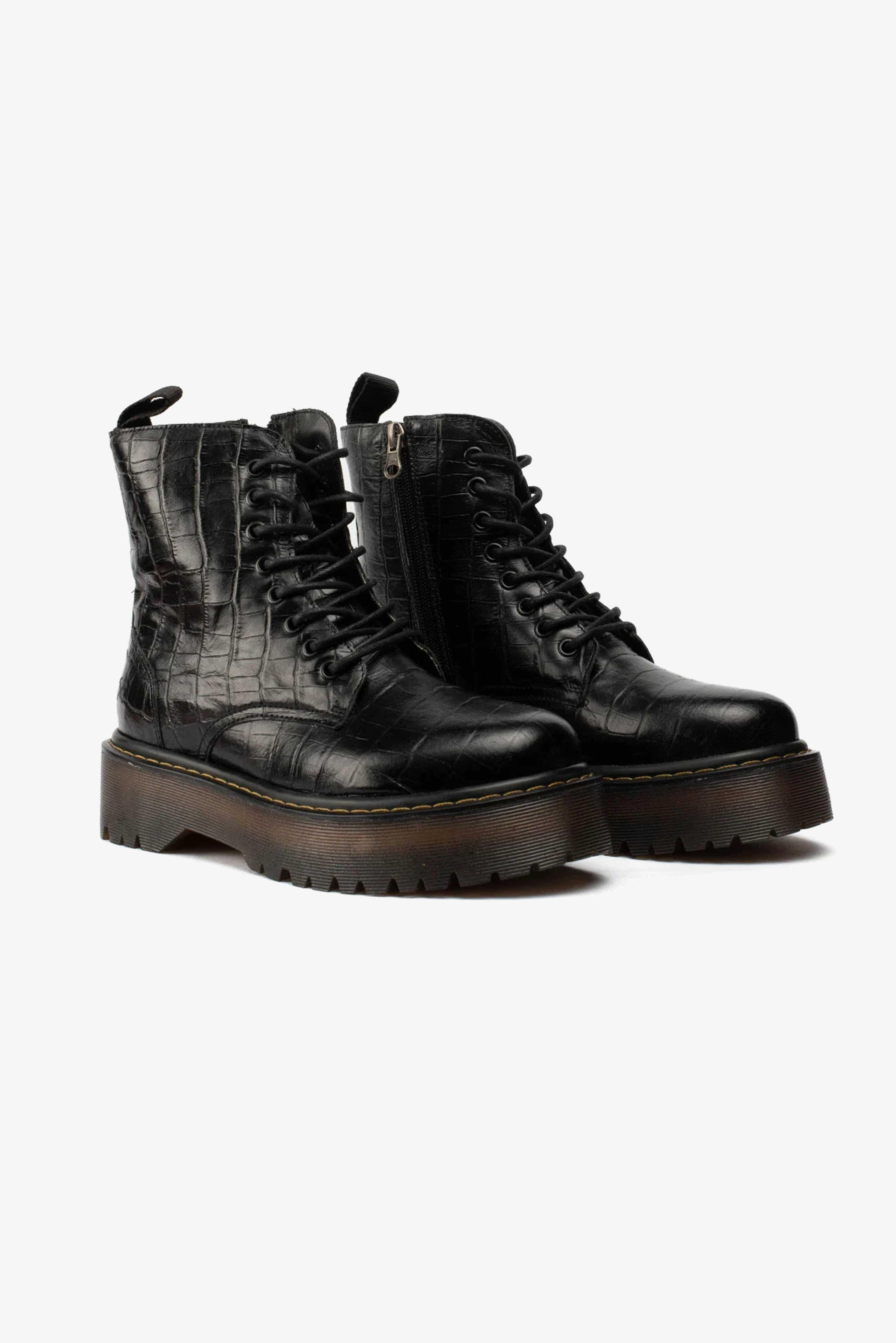 Bota Couro Preto Patti Croco