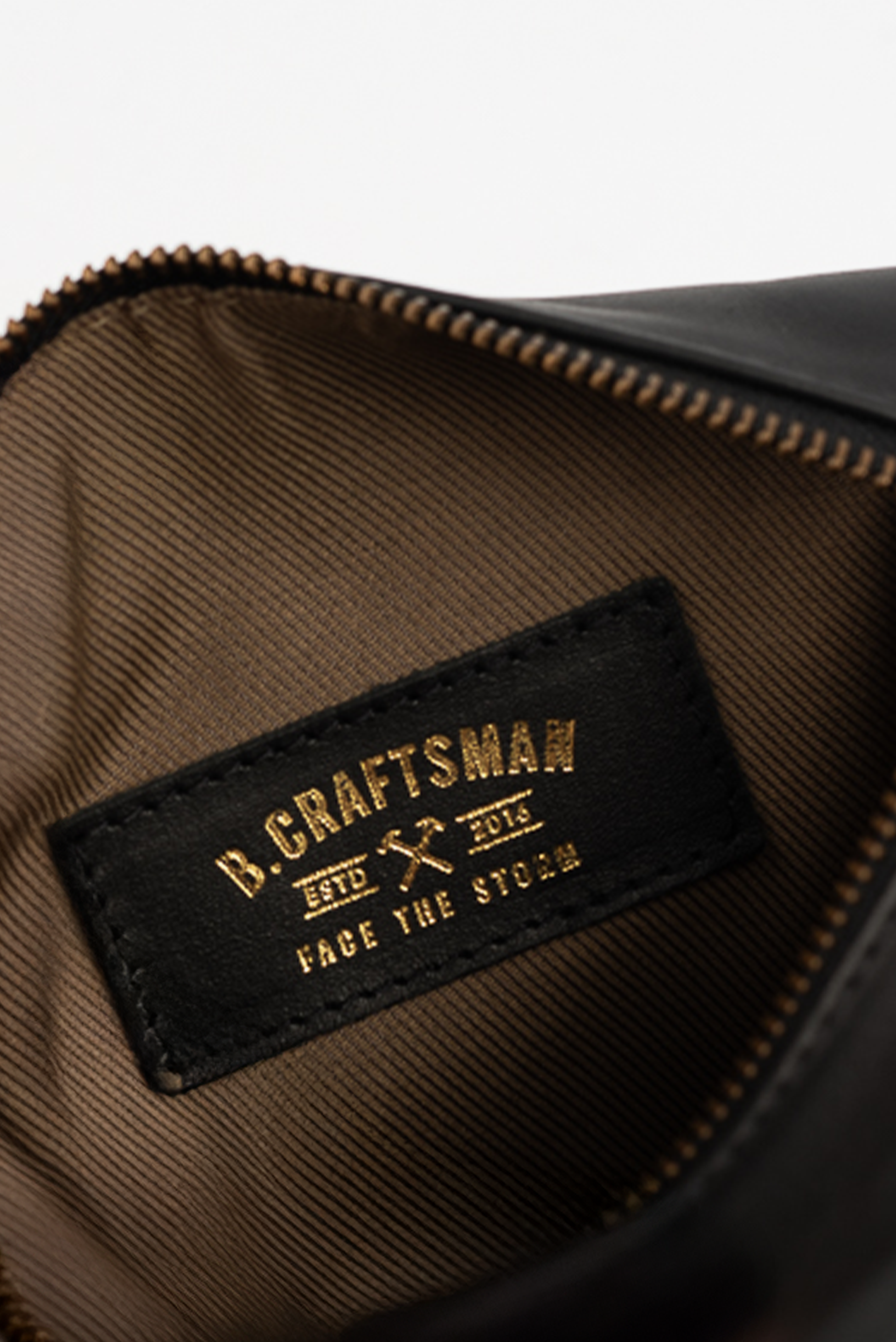 Necessaire Couro Preto B. Craftsman