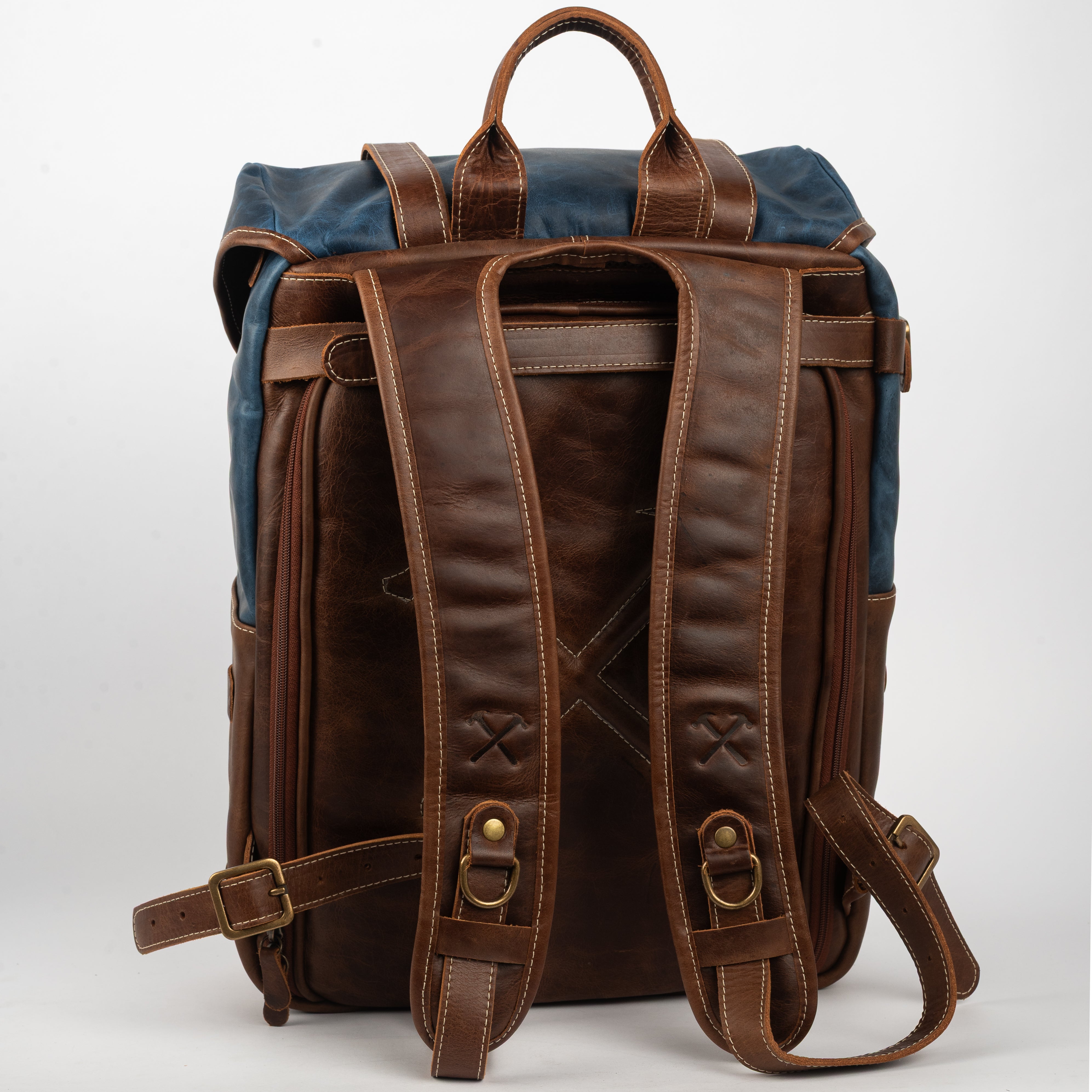 Mochila Couro Marrom com Couro Azul Arya Special