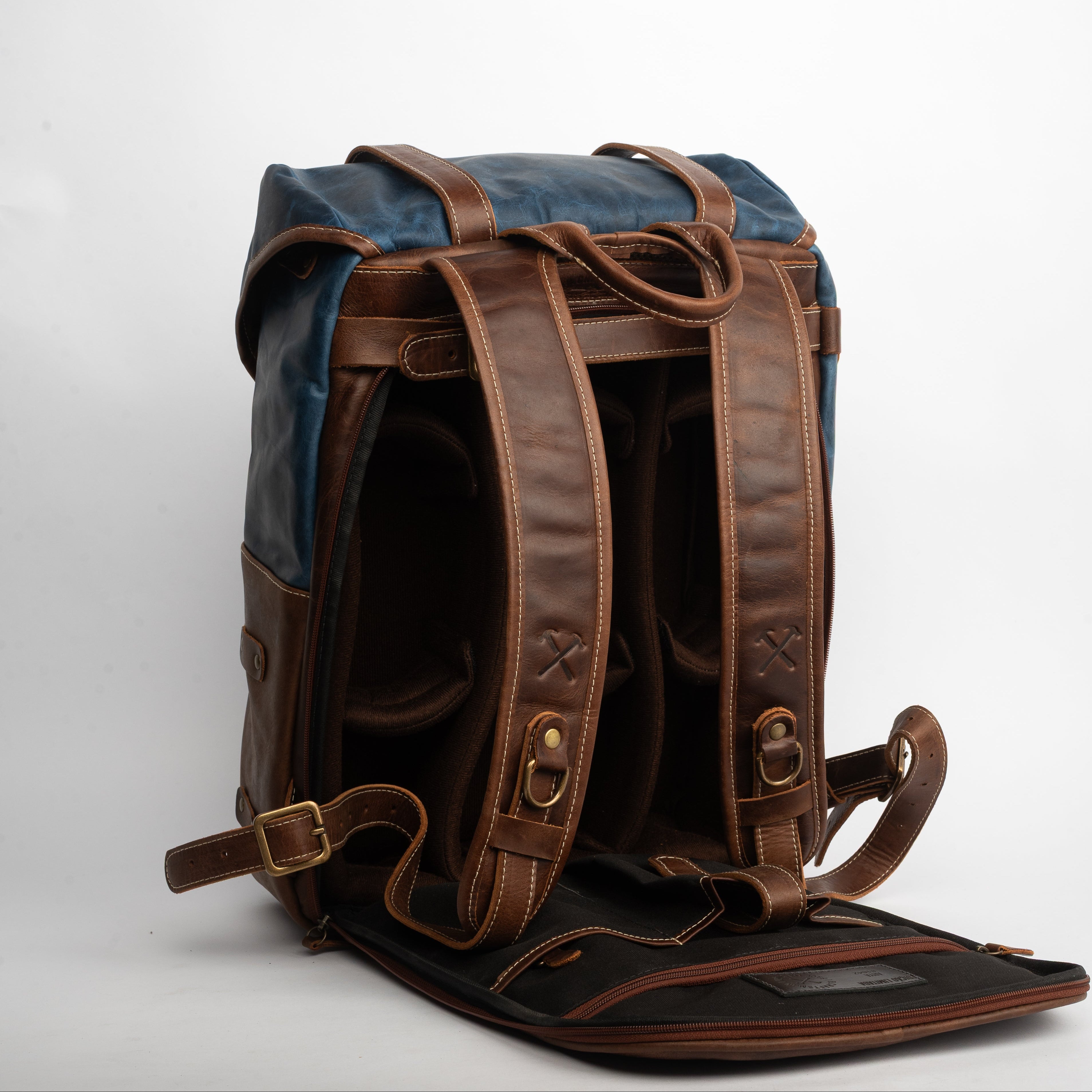 Mochila Couro Marrom com Couro Azul Arya Special