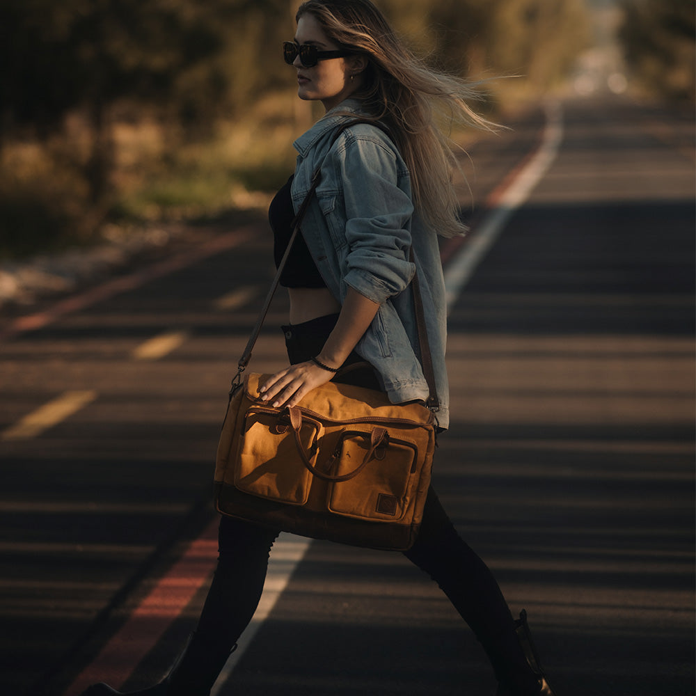 Bolsa Carter Lona Amarelo Couro Marrom