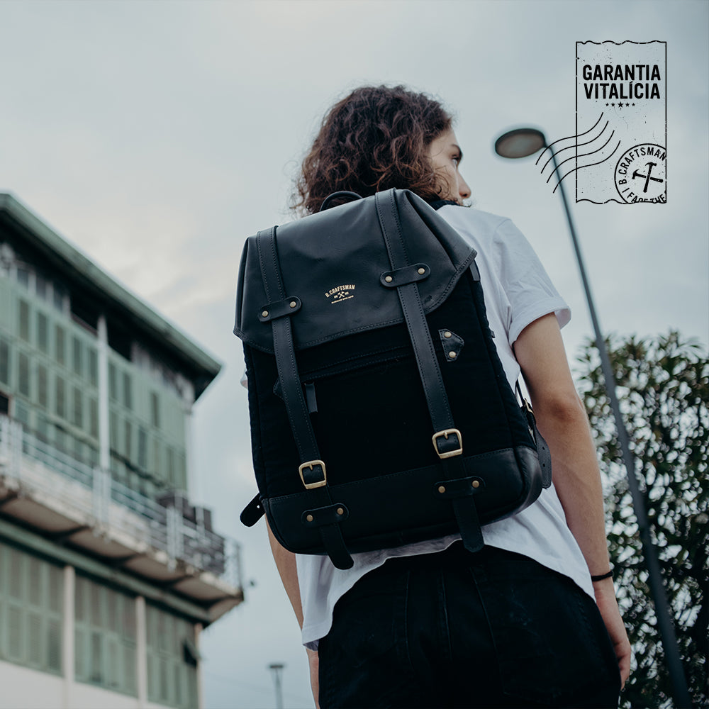 Mochila Couro Preto e Lona Preta Roadstar
