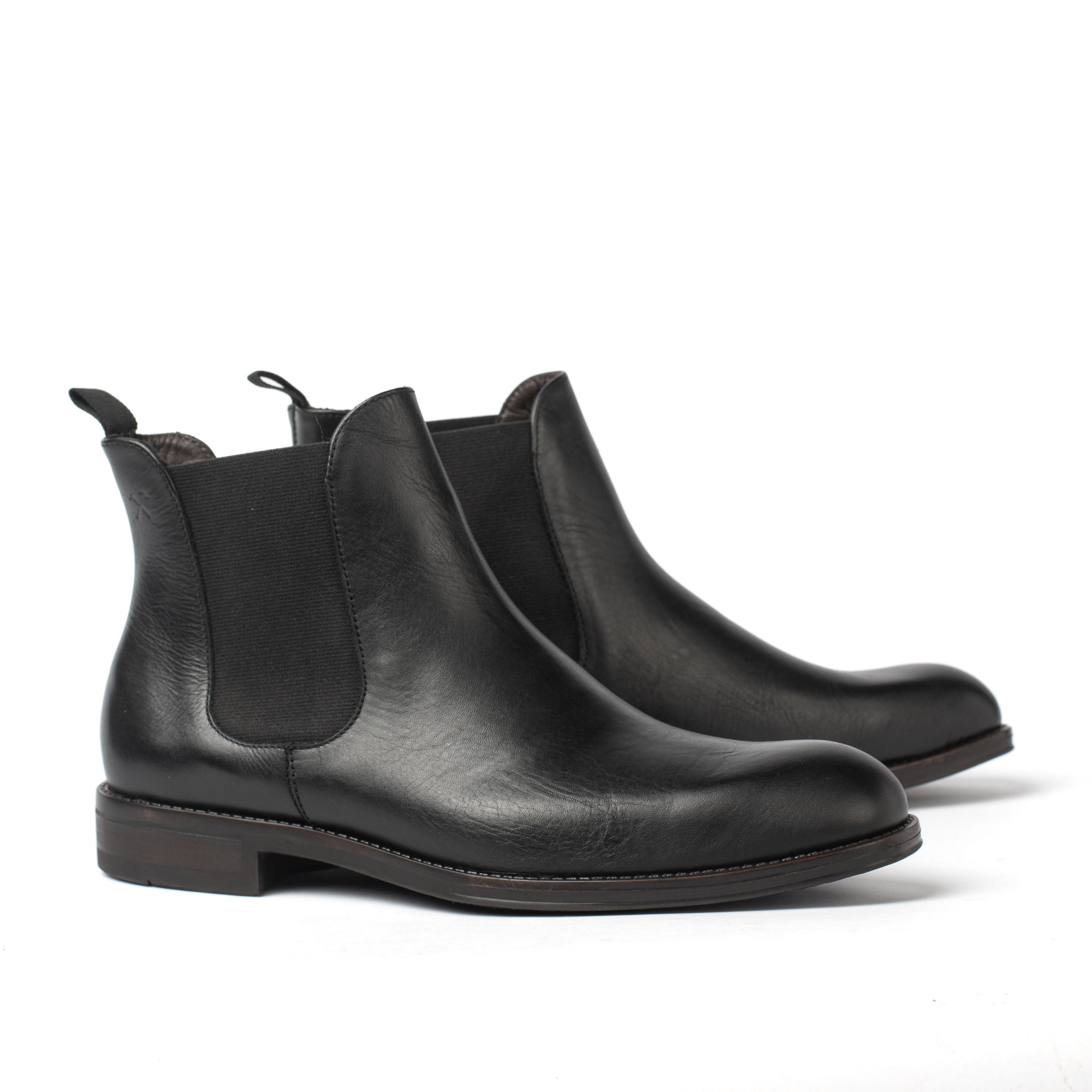 Bota Couro Preto Clássico Chelsea Otávio
