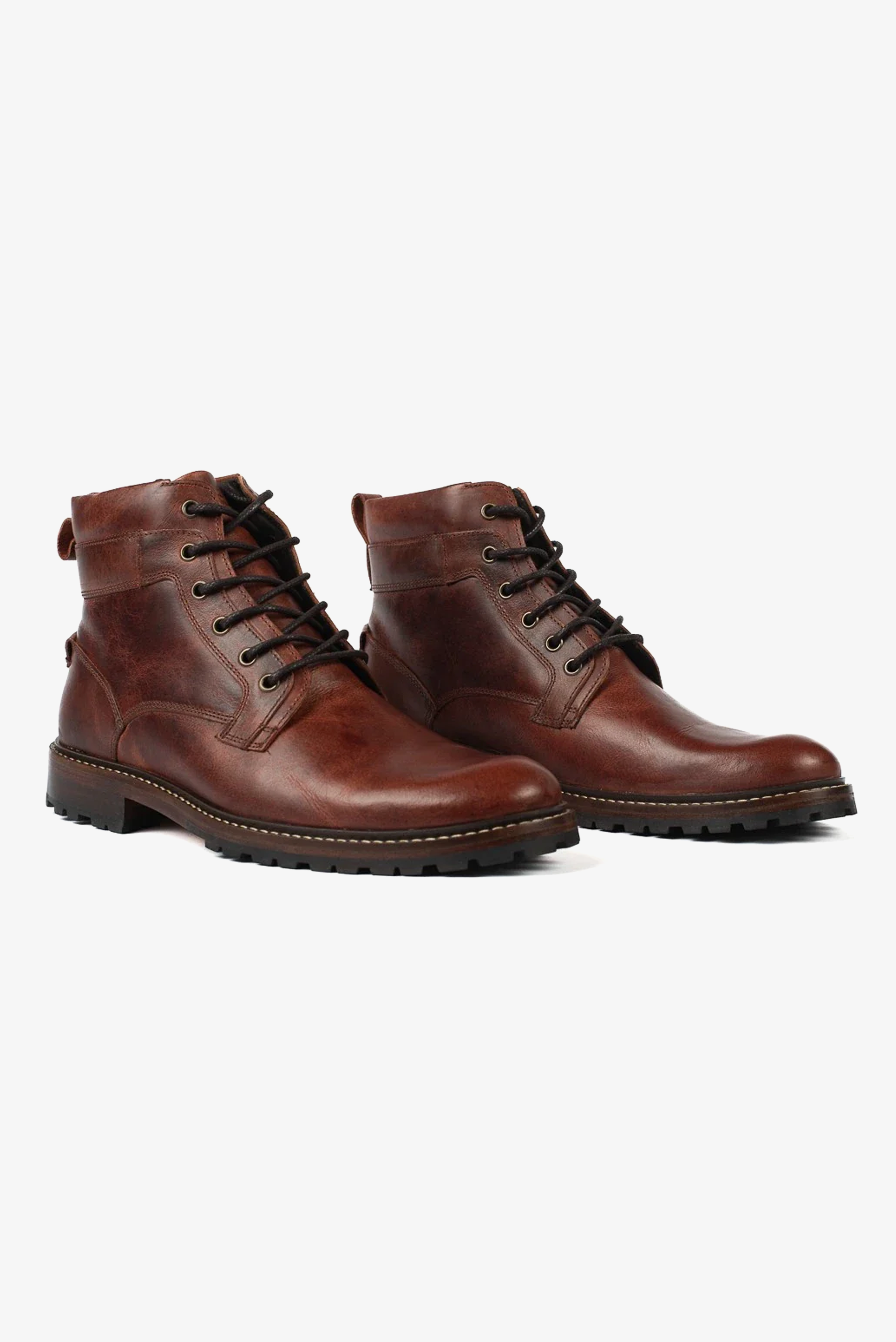 Coturno Masculino de Couro Pinhão Otávio