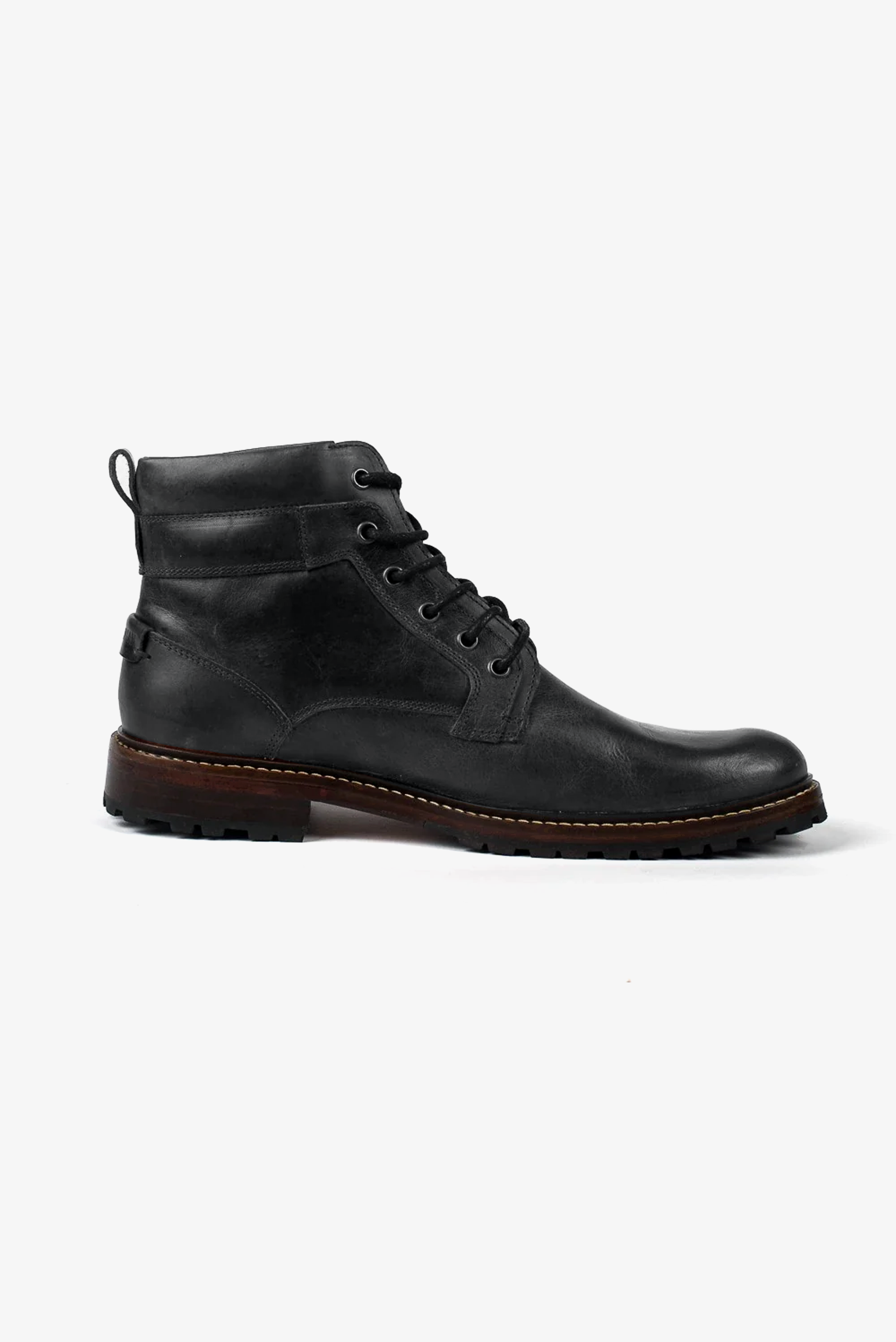 Coturno Masculino de Couro Preto Otávio