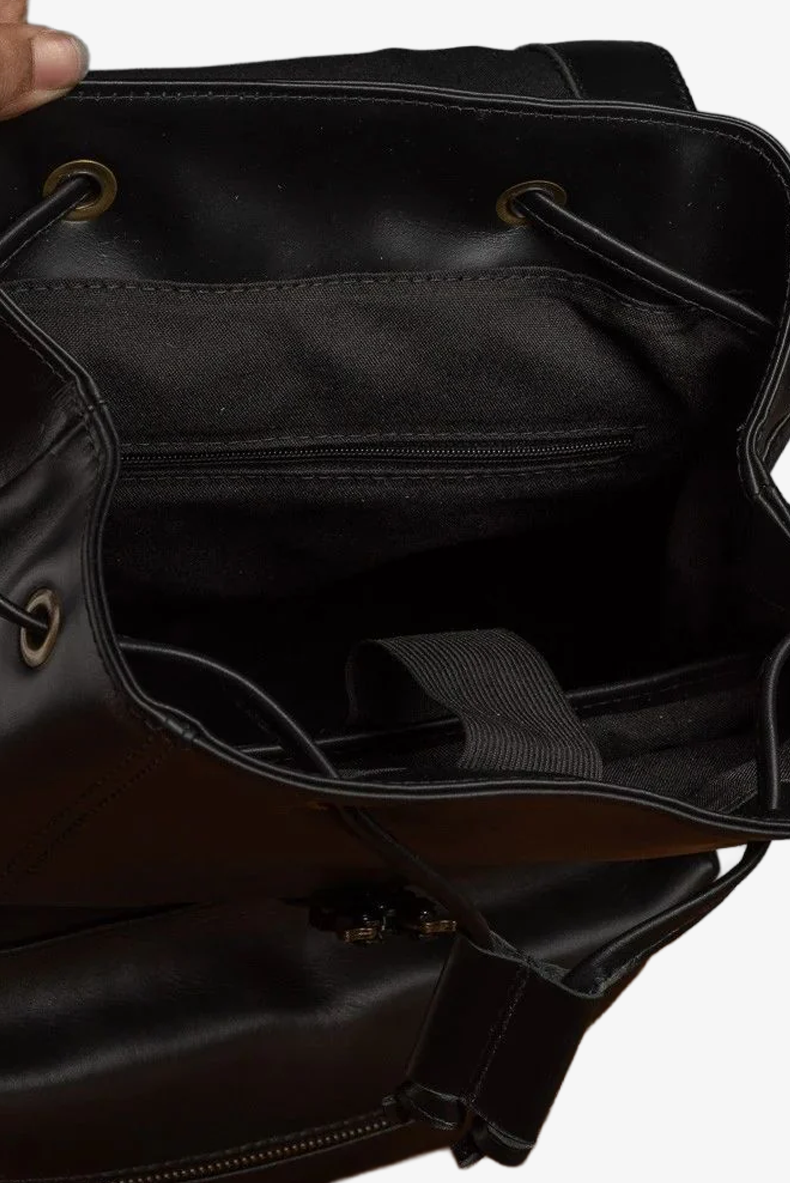 Mochila Couro Preto Freya