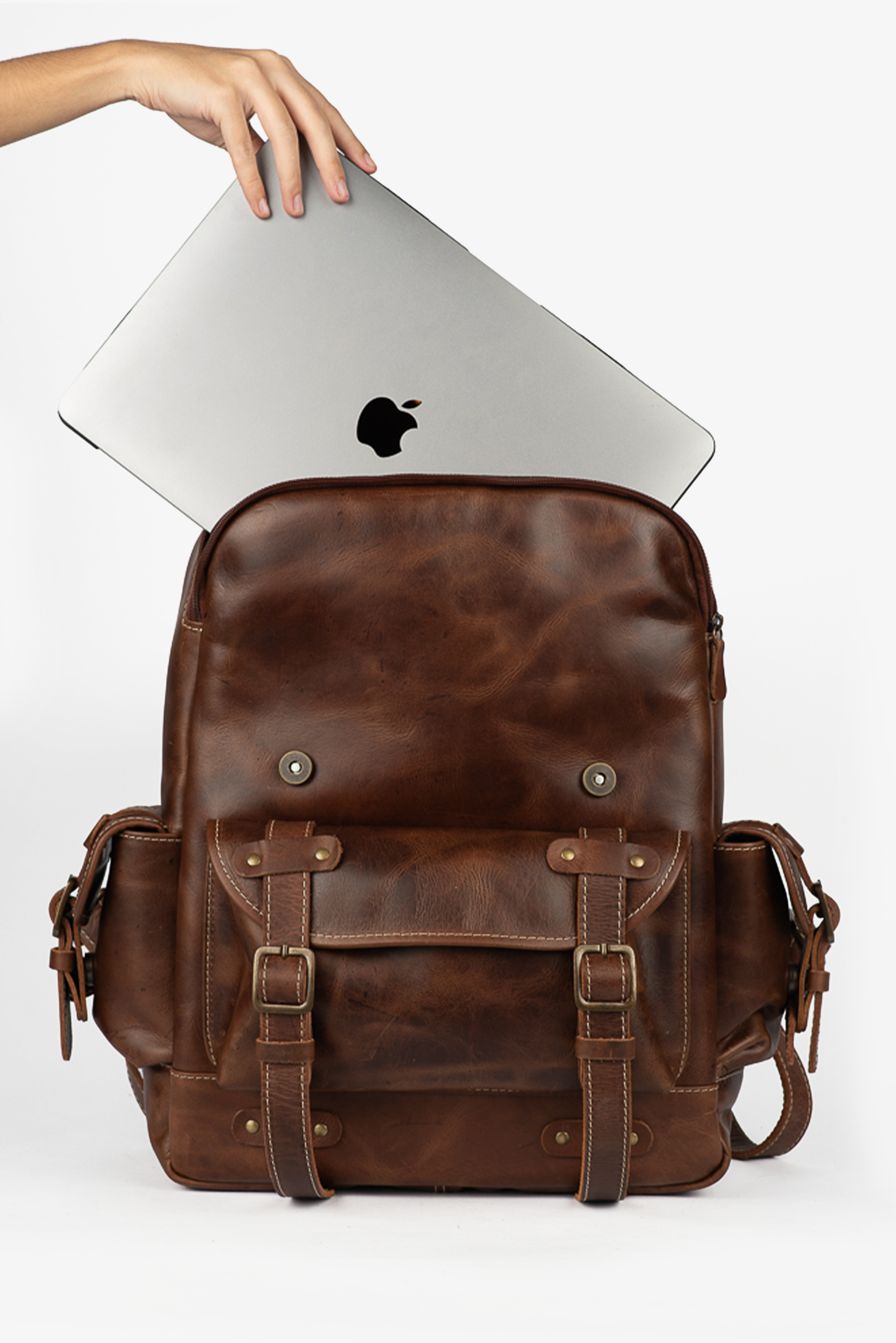 Mochila Couro Marrom Ragnar